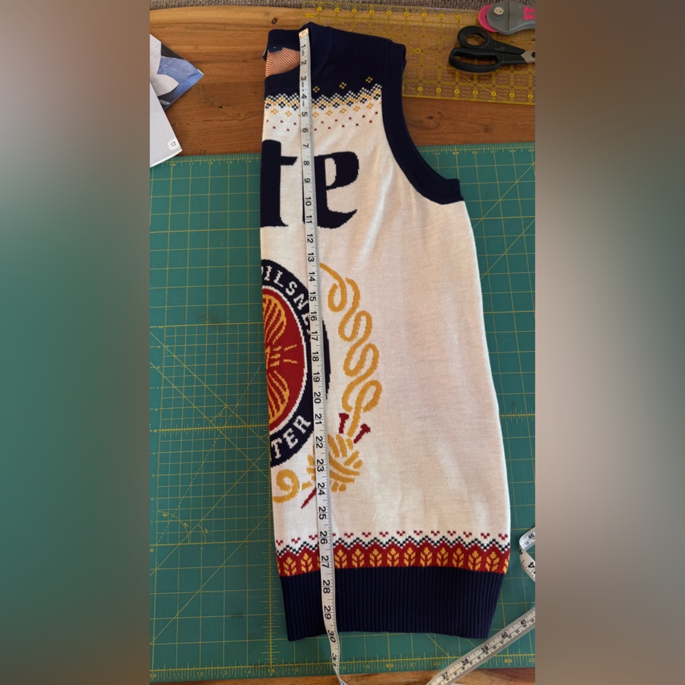 Vintage Miller Lite Branded Knit Sleeveless Men’s Sweater Vest Size Large - Picture 16 of 16